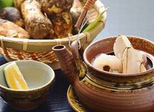 松茸の土瓶蒸し～刺身6種盛～肉料理〜にぎり寿司等　錦秋の会席「あじさい」